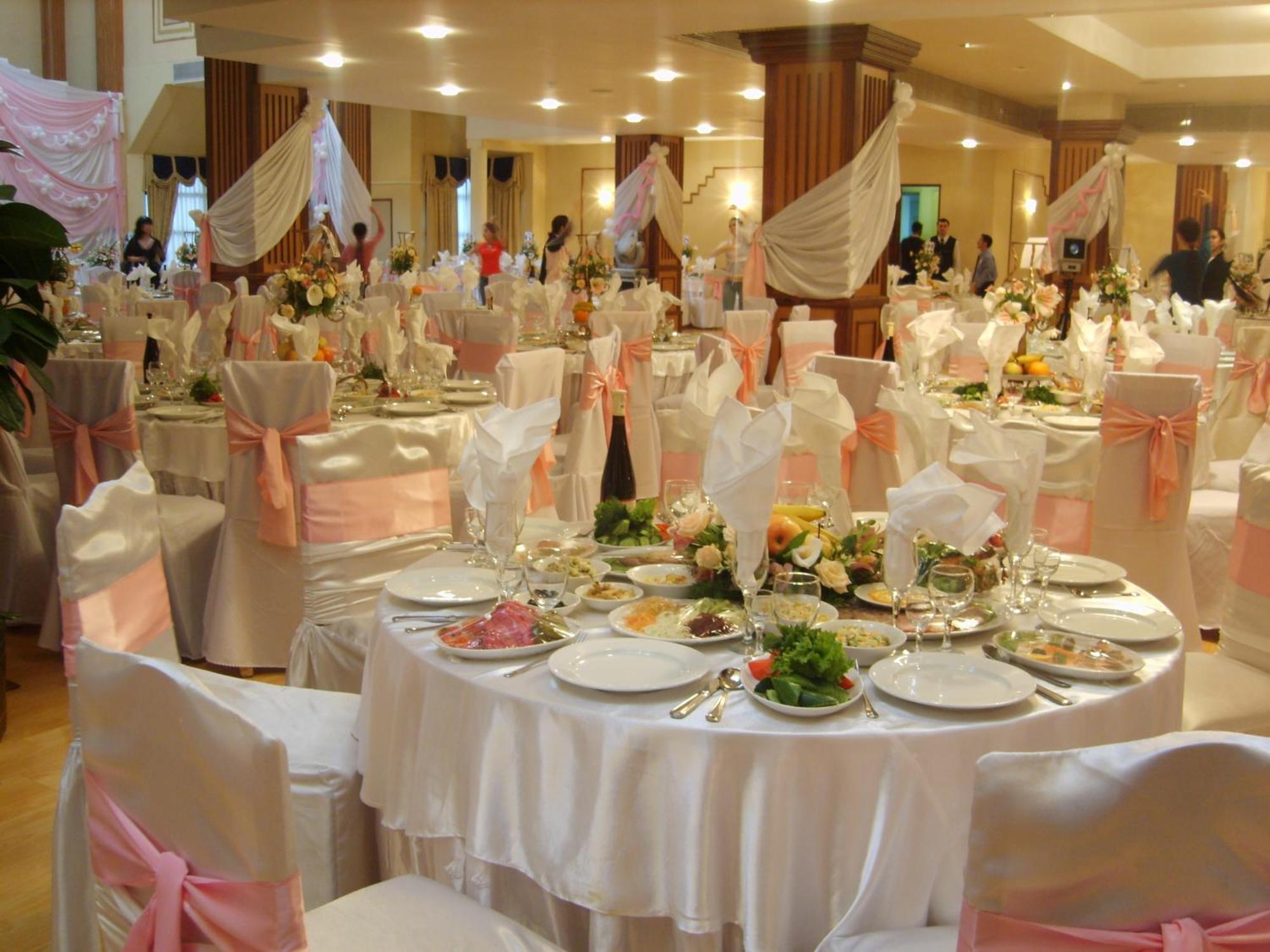 Le Grande Plaza Hotel Tachkent Extérieur photo