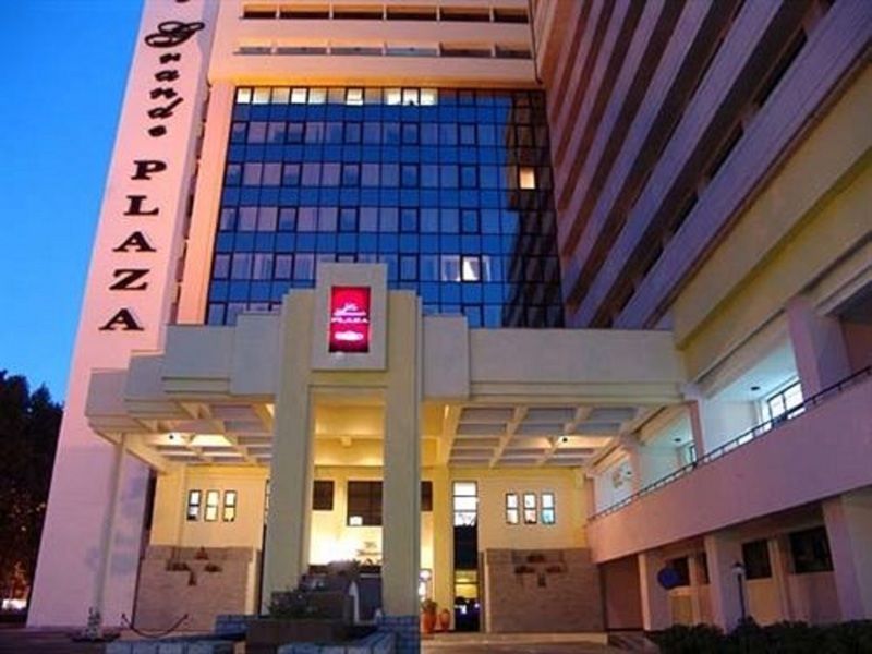 Le Grande Plaza Hotel Tachkent Extérieur photo